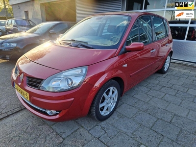 Renault Scénic 2.0-16V Business Line