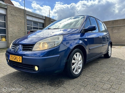 Renault Scenic 2.0-16V Tech Line Automaat / glazen dak