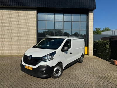 Renault Trafic 1ste eigenaar 120PK, navi, trekhaak, imperiaal, camera L2H1