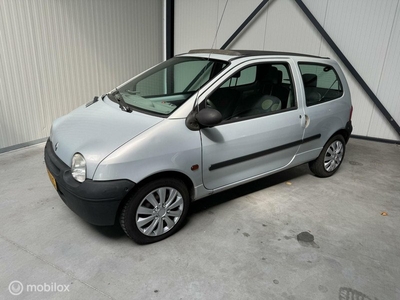 Renault Twingo 1.2 Lage KM-stand