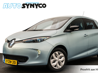 RENAULT ZOE Q210 Zen Quickcharge 22 kWh (ex Accu) | 2.000,- subsidie | Navi | PDC | Comfort Timer | Volledig onderhouden