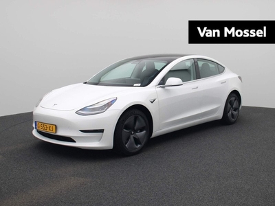 Tesla Model 3 Long Range 75 kWh | Leder | BTW Auto | Trekhaak | Panodak| LMV | LED | Camera