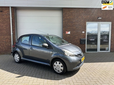 Toyota Aygo 1.0-12V|5DRS|AIRCO|NIEUWE APK