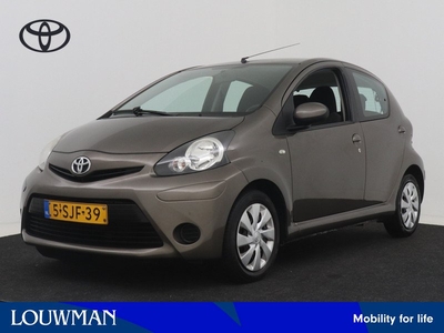 Toyota Aygo 1.0 VVT-i Comfort Limited | Airco | Bluetooth | Elektrische Ramen |