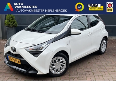 Toyota Aygo 1.0 VVT-i x-play Bj 2019 Km 101.000 73pk Dealer onderhouden 1e eigenaar