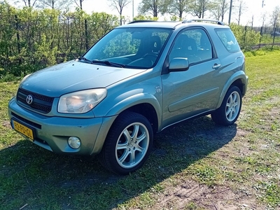 Toyota RAV4 2.0-16V VVT-i Sol