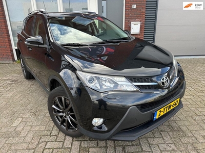 Toyota RAV4 2.0 Executive Business 4WD / Camera / PDC / Navi / Leder / Cruise