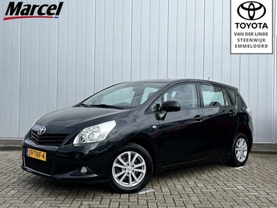 Toyota Verso 1.8 VVT-i Aspiration Clima Cruise Trekhaak PDC Dealer onderhouden