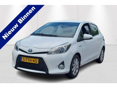 Toyota Yaris 1.5 Full Hybrid Aspiration Automaat | Clima Control | Licht Metalen Velgen |