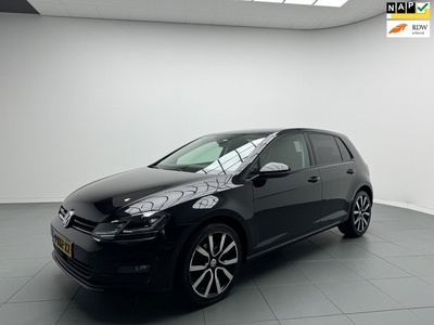 Volkswagen Golf 1.2 TSI Highline 105 Pk 5 deurs Airco Navi Xenon