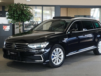 Volkswagen Passat Variant 1.4 TSI PHEV GTE 218PK Pano Leder HuD Cam