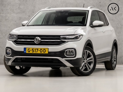 Volkswagen T-Cross 1.0 TSI Sport (DIGITAL COCKPIT, APPLE CARPLAY, GROOT NAVI, KEYLESS, GETINT GLAS, ADAPTIVE CRUISE, LEDER, SPORTSTOELEN, LED KOPLAMPEN, DRAADLOZE TELEFOONLADER, NIEUWSTAAT)