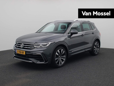 Volkswagen Tiguan 1.5 TSI R-Line Business+ 150 PK DSG | Automaat | Apple Carplay | Android Auto | Navigatie | Elektrisch Achterklep | Fabrieksgarantie | Parkeersensoren | Climate Control | Adaptive Cruise Control |