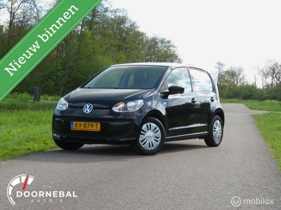 Volkswagen Up! 1.0 move up! / AIRCO / ALLSEASON / 5 DEURS !