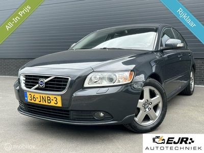 Volvo S40 1.8 Kinetic AIRCO*CRUISE*TELEFOON*CV+AFS*RIJKLAAR!