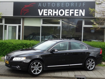 Volvo S80 2.0 T Limited Edition - AUTOMAAT - XENON - LEDEREN BEKL - NAVIGATIE - STOELVERWARMING