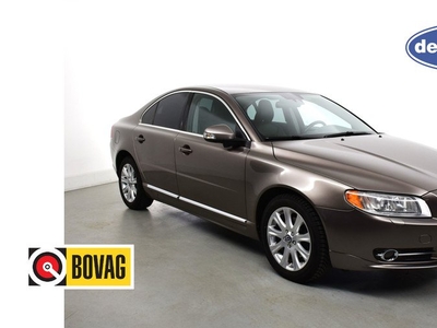 Volvo S80 2.5 T Summum, Dubbelglas, Privacy glas, Stoelventilatie voor, Camera achter Navi, All season banden,