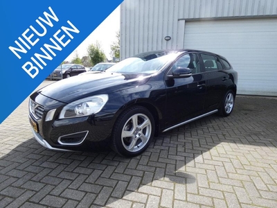 Volvo V60 1.6 T3 Kinetic