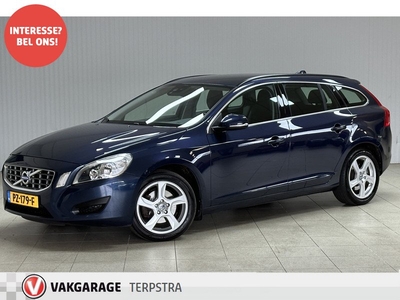 Volvo V60 1.6 T3 Summum /DB SET VERVANGEN 129.000KM! /150PK! /Trekhaak /17