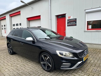 Volvo V60 2.0 D4 R-Design AUT Xenon Leder Schuifdak