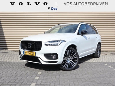 Volvo XC90 T8 Recharge AWD R-Design | LONG RANGE | Luchtvering l Adaptieve Cruise Control met Pilot Assist l Blind Spot Information System l Premium Audio by Bowers & Wilkins | Elektrisch bedienbaar panoramisch schuif-/kanteldak l Park Assist voor + achte