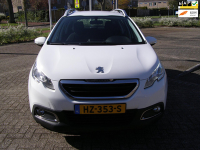 Peugeot 2008 1.2 PureTech Style met airco en cruise control