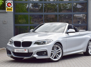 BMW 2-SERIE Cabrio 220i M Sport