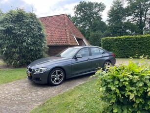 BMW 3-serie 318i M Sport-Xenon-Stoelverwarming-