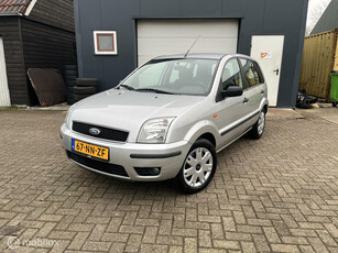 Ford Fusion 1.6-16V Bj 2004 slechts 95000 km !!!