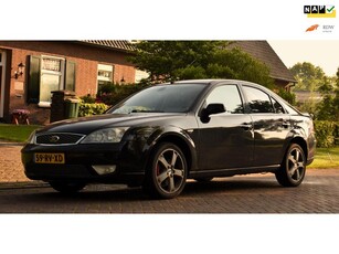 Ford Mondeo 2.0-16V Platinum VOL- AUTOMAAT AIRCO-CLIMA