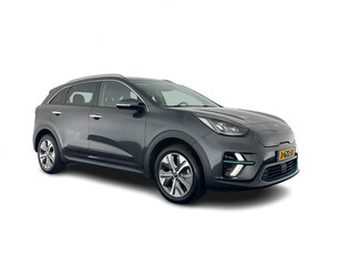 Kia e-Niro ExecutiveLine 64 kWh (INCL-BTW) Aut. *VOLLEDER | JBL-AUDIO | FULL-LED | NAVI-FULLMAP | DAB | ADAPTIVE-CRUISE | CAMERA | MEMORY-PACK | LANE-ASSIST | KEYLESS | VIRTUAL-COCKPIT | COMFORT-SEATS | 17