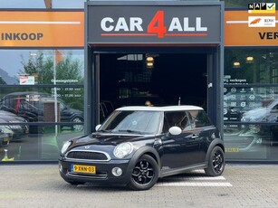 Mini Mini 1.6 Cooper Chili CRUISE/CARPLAY/AIRCO/PDC/CAMERA/GLAZENDAK/LMVELGEN