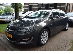 Opel Astra 1.4 Turbo Cosmo Navi/Trekhaak (bj 2014)