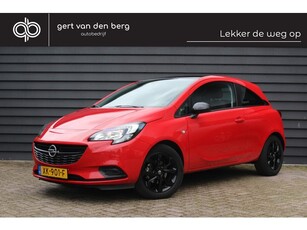 Opel Corsa 1.4 Black Edition - NAVIGATIE - CRUISE - AIRCO -