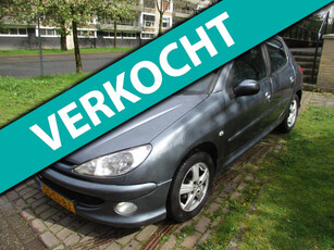 Peugeot 206 1.4 Air-line 3