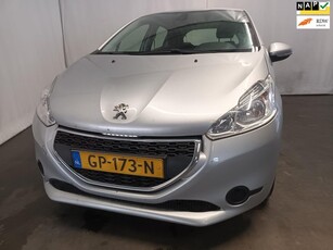 Peugeot 208 1.0 VTi Active - Motor schade