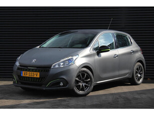 Peugeot 208 1.2 110 Première | Mat grijs | Stoelverwarming | Automaat | Cruise | Clima |