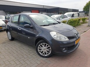 Renault CLIO-1.2-16V-Collection Airco-Cruise