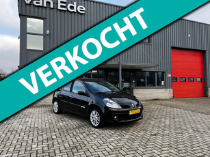 Renault Clio 1.2 TCE Rip Curl 5drs Airco 1e Eigenaar! nwe Apk