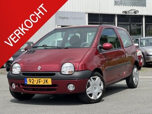 Renault Twingo 1.2-16V Hélios Quickshift 5