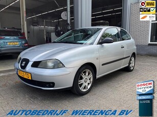 Seat Ibiza 1.4-16V Sport CRUISE AIRCO TREKH. 2003