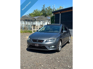 SEAT Leon FR 1.4 TSI Panorama| CarPlay| Sfeerverlichting