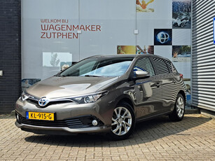 Toyota Auris 1.8 Hybrid Trend Automaat | NAVIGATIE | PARKEERCAMERA | PANORAMADAK |