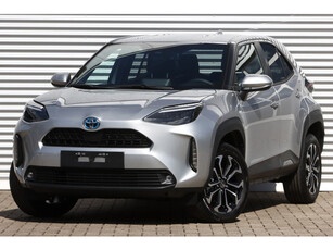 Toyota Yaris Cross 1.5 Hybrid Team-D Navi / Safety + Winter Pack NIEUW