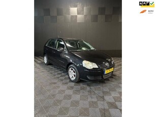 Volkswagen Polo 1.2 Optive Airco Nieuwe APK