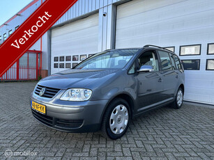 Volkswagen Touran 1.6-16V FSI/ Verkocht Verkocht Verkocht!!!