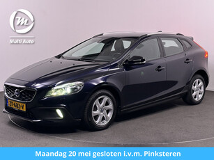 Volvo V40 Cross Country 2.0 T4 AWD Momentum | Leer | Navi | Trekhaak | Stoelverwarming | Cruise Control | Verwarmde Vooruit | Xenon | Parkeersensor | Dakrails |