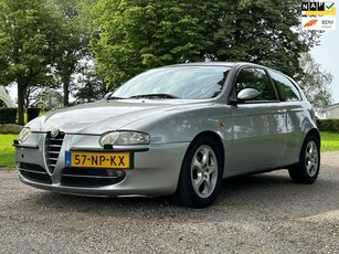 Alfa Romeo 147 2.0 T.Spark Distinctive Selespeed