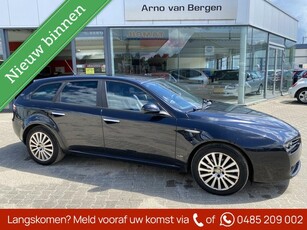 Alfa Romeo 159 Sportwagon 2.2 JTS Distinctive, leder