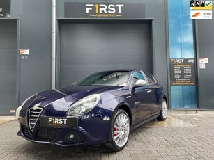 Alfa Romeo Giulietta 2.0 JTDm Distinctive Lmv Leder Airco